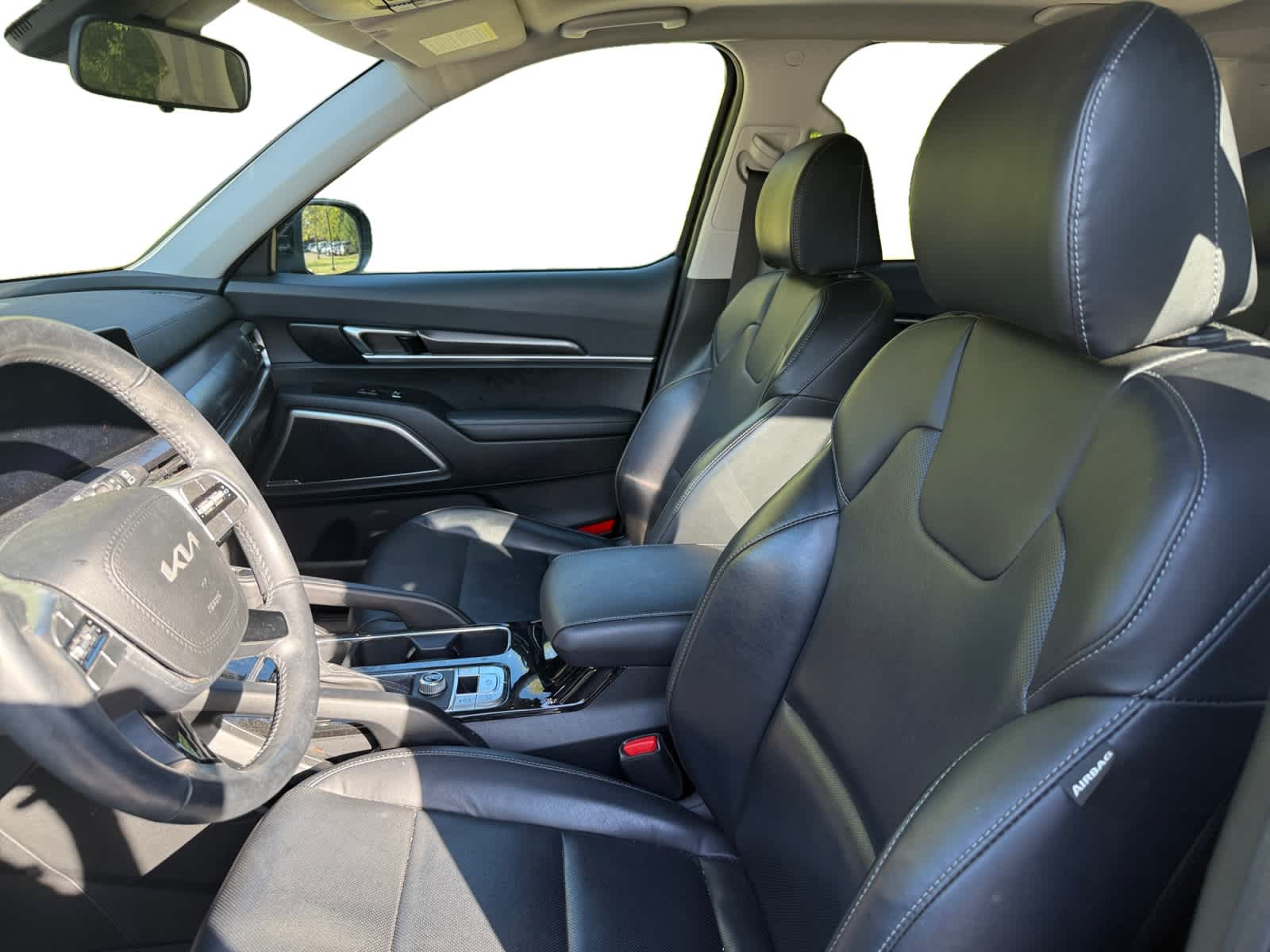 2023 Kia Telluride S photo 9