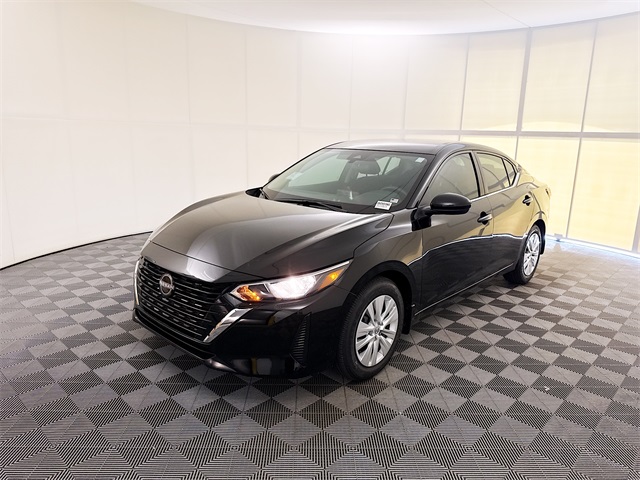 2025 Nissan Sentra S photo 2