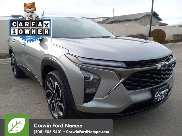 2024 Chevrolet Trax RS's photo