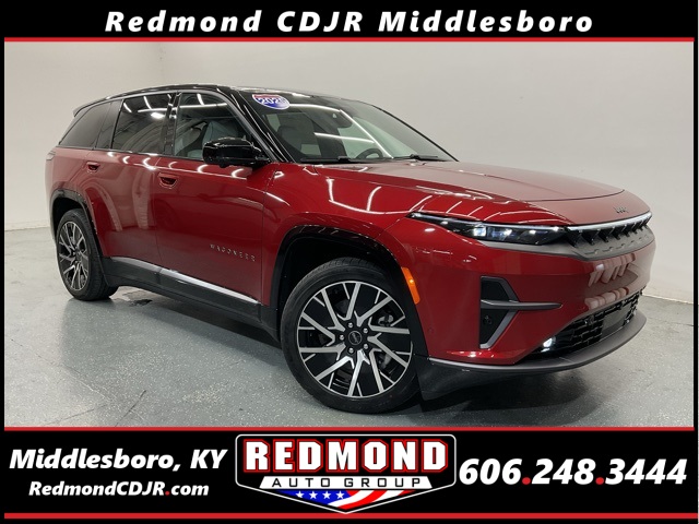 New 2025 Red Hot Pearl-Coat Exterior Paint Jeep Limited image 1