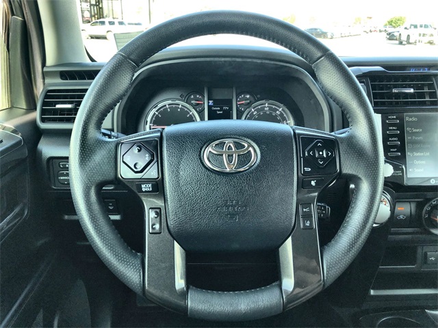 2024 Toyota 4Runner TRD Off-Road photo 6