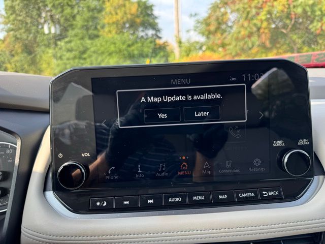 2023 Nissan Rogue SL photo 11