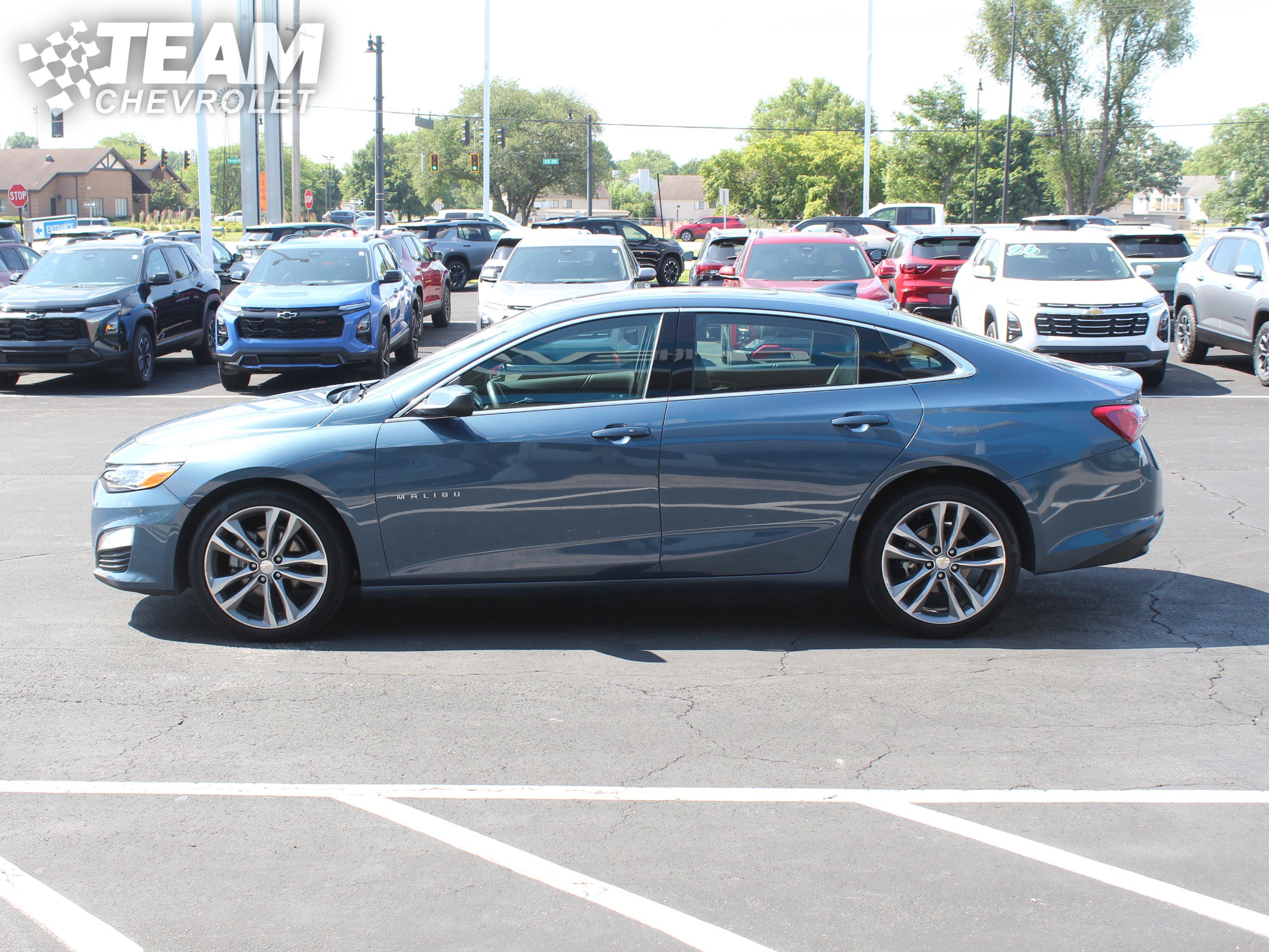 2024 Chevrolet Malibu Premier 2LT photo 6