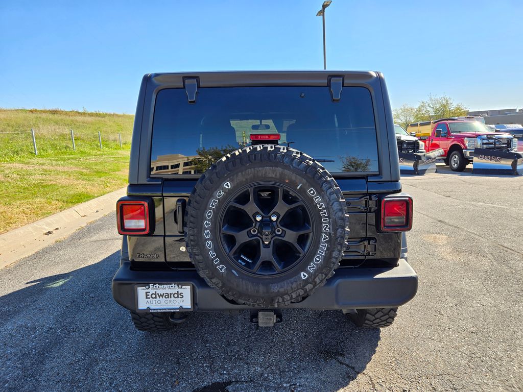 2021 Jeep Wrangler Unlimited Willys photo 4