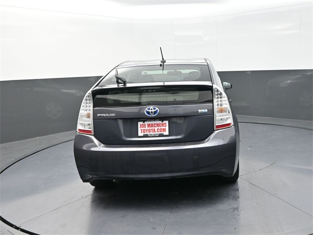 2010 Toyota Prius Two photo 6