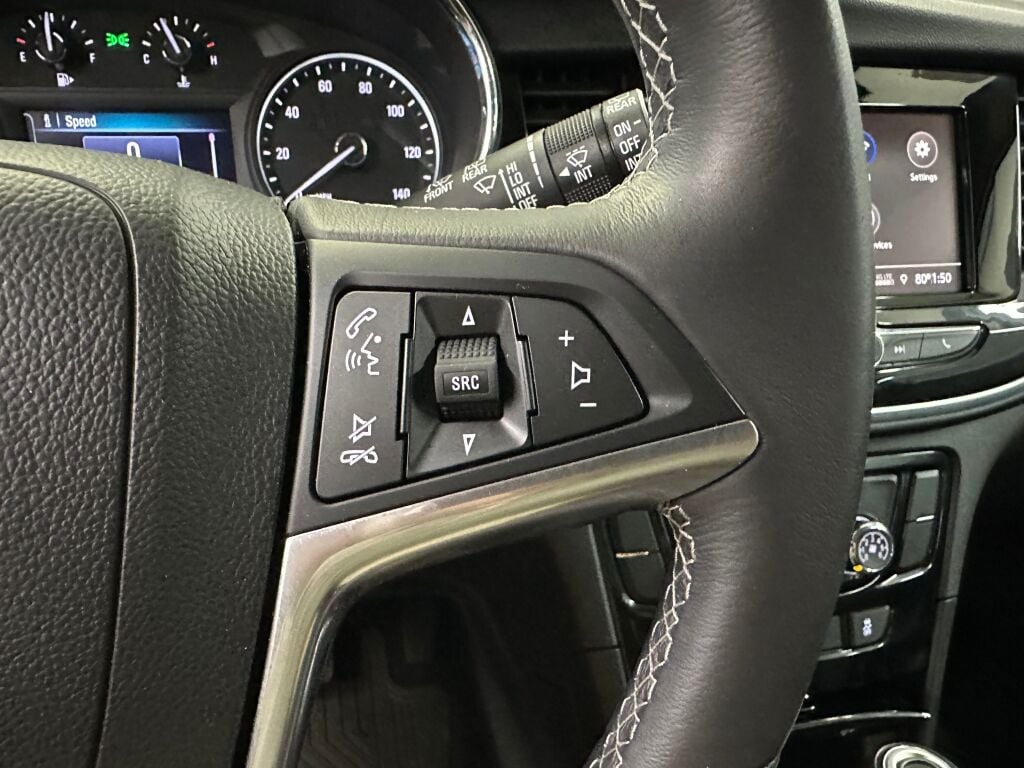 2022 Buick Encore Preferred photo 6