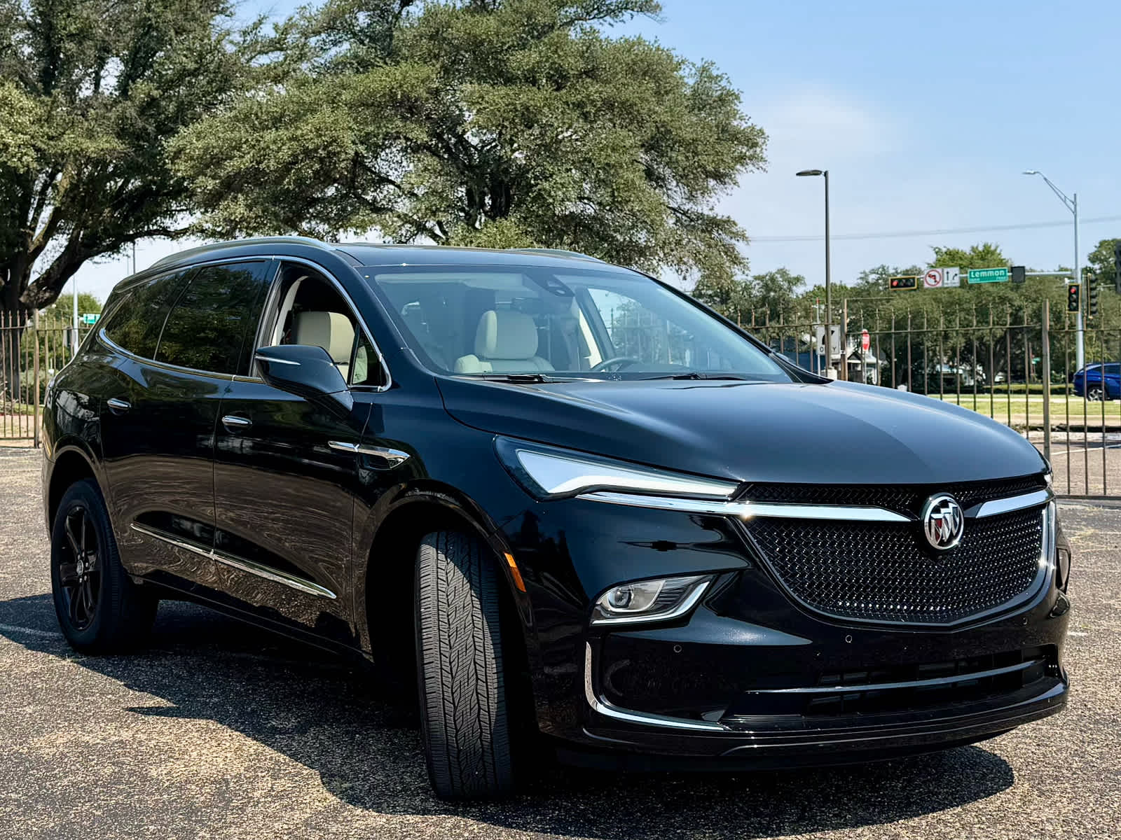 2024 Buick Enclave Premium photo 6