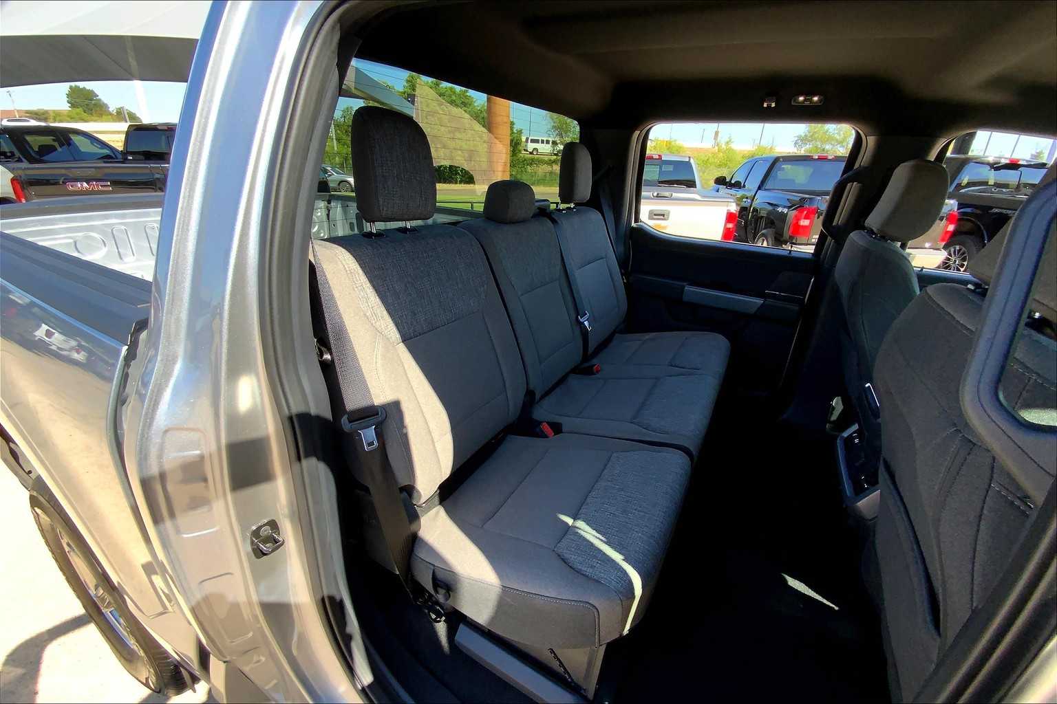 2024 Ford F-150 XLT photo 19