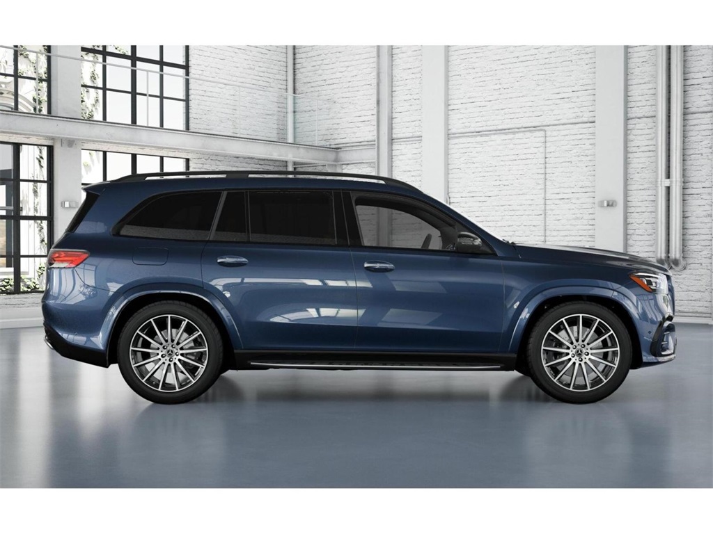 2026 Mercedes Benz GLS 580 4MATIC photo 2