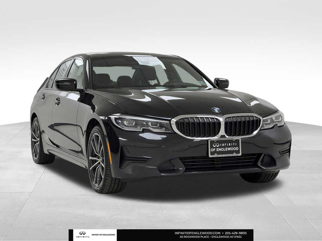 2022 Bmw 330i xDrive photo 2