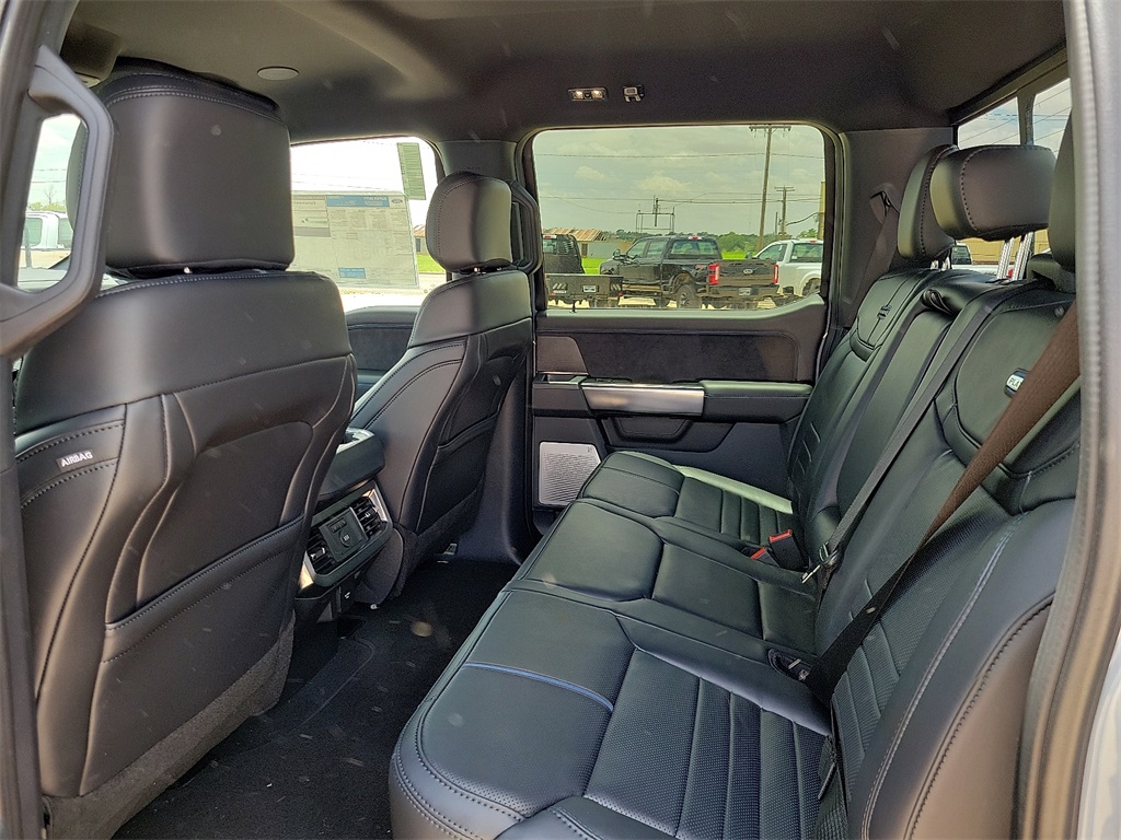 2025 Ford F-350 photo 15