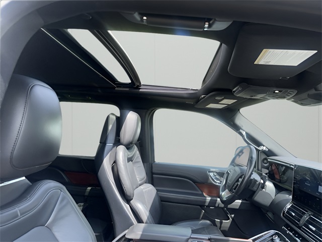 2022 Lincoln Navigator Reserve photo 42