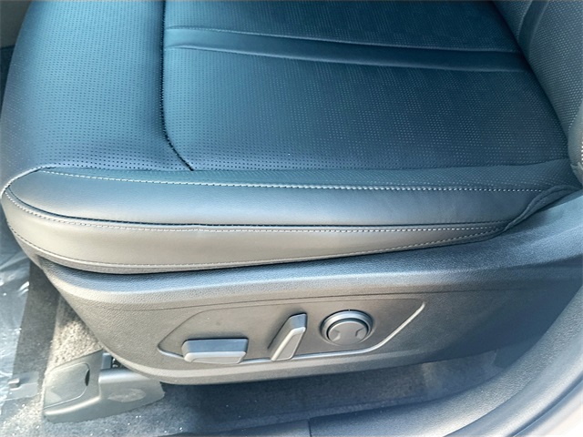 2025 Kia Sorento S photo 16