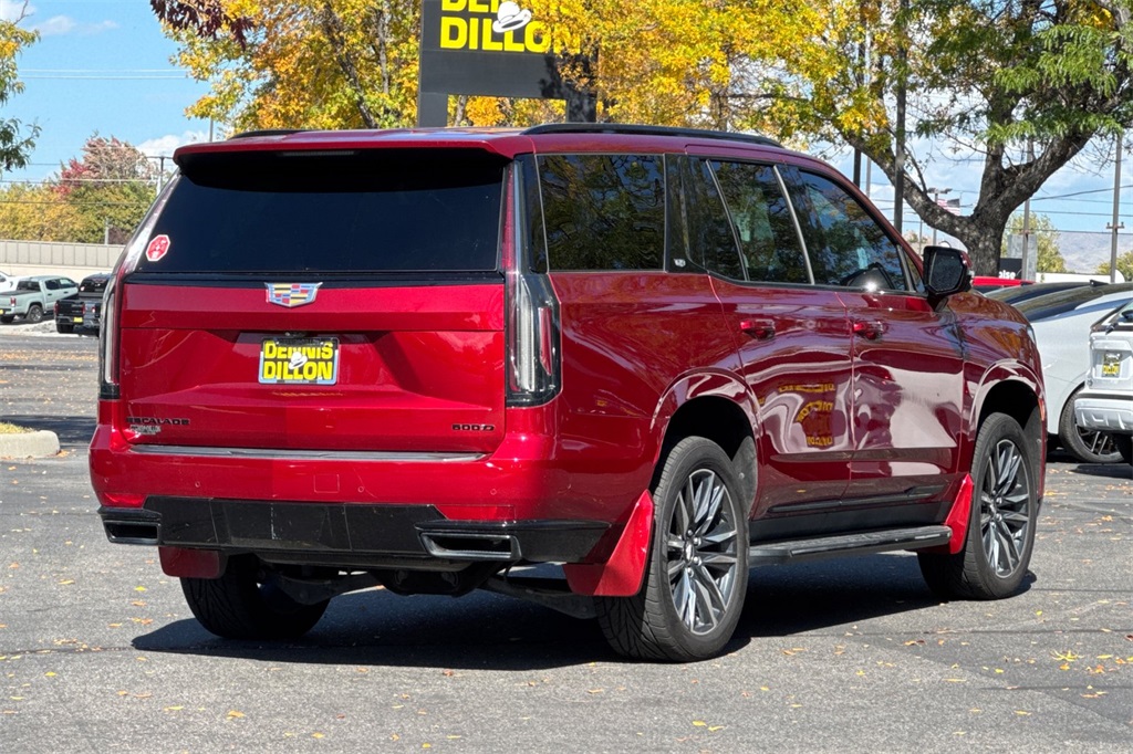 2021 Cadillac Escalade Sport photo 2
