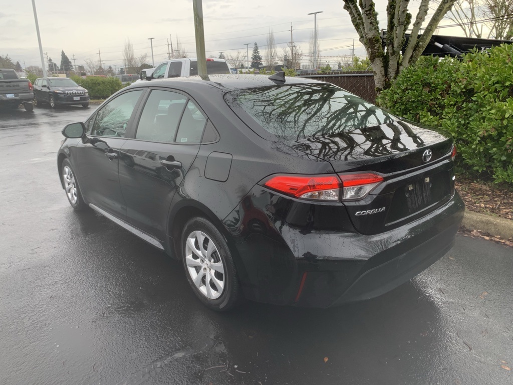 Used 2024 Toyota Corolla LE with VIN 5YFB4MDE5RP150909 for sale in Northfield, Minnesota