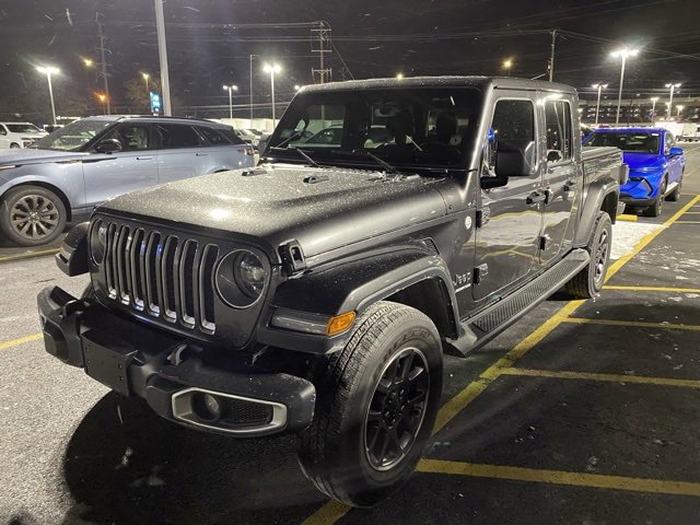 2021 Jeep Gladiator Overland's photo