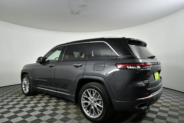 2022 Jeep Grand Cherokee Summit photo 13