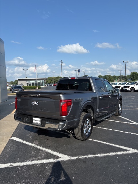2024 Ford F-150 XLT photo 3