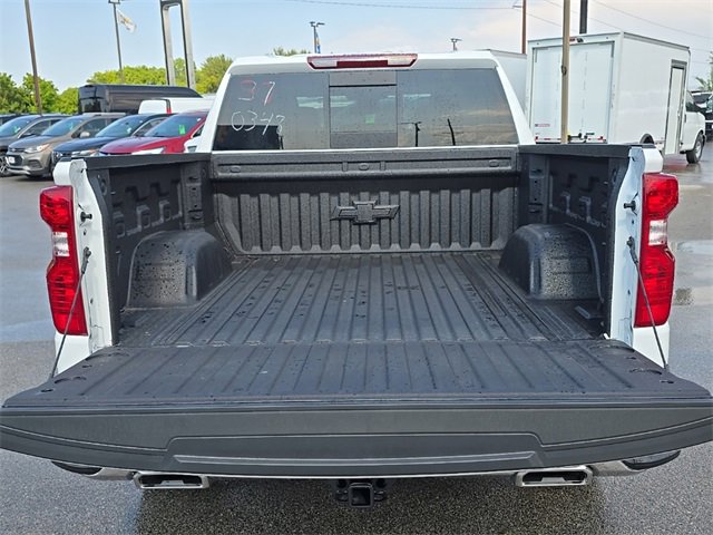 2025 Chevrolet Silverado 1500 LT photo 20