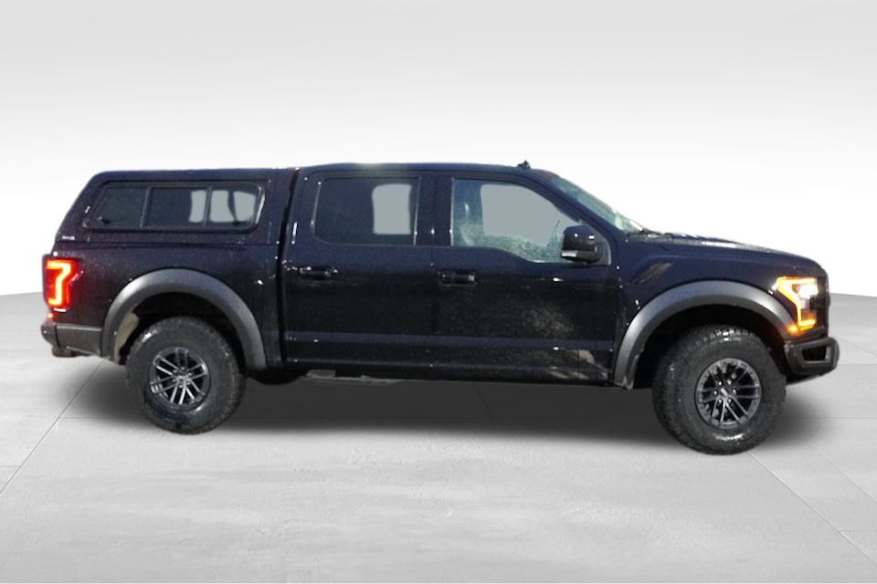 2020 Ford F-150 Raptor photo 2