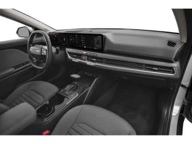 2025 Kia K4 EX photo 11