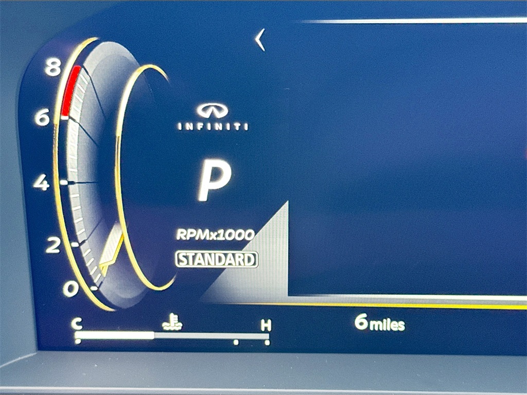 2026 Infiniti QX60 Luxe photo 11