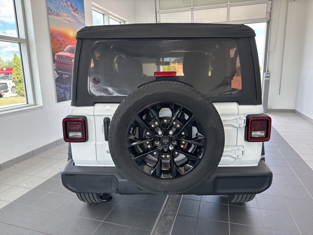 2018 Jeep Wrangler Sport photo 4