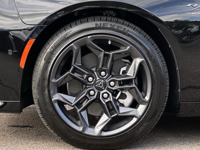 2025 Dodge Charger R/T photo 26
