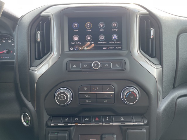 2026 Chevrolet Silverado 2500HD Custom photo 3