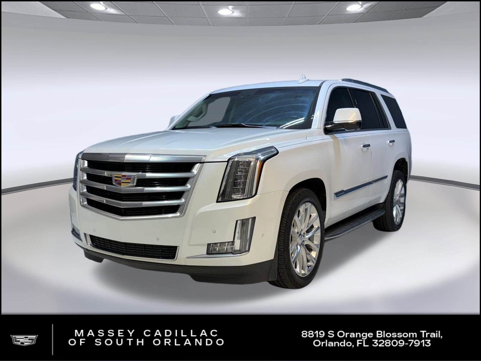 2019 Cadillac Escalade Luxury's photo
