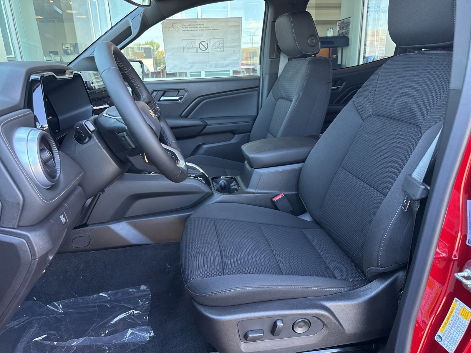 2026 Chevrolet Colorado LT photo 15