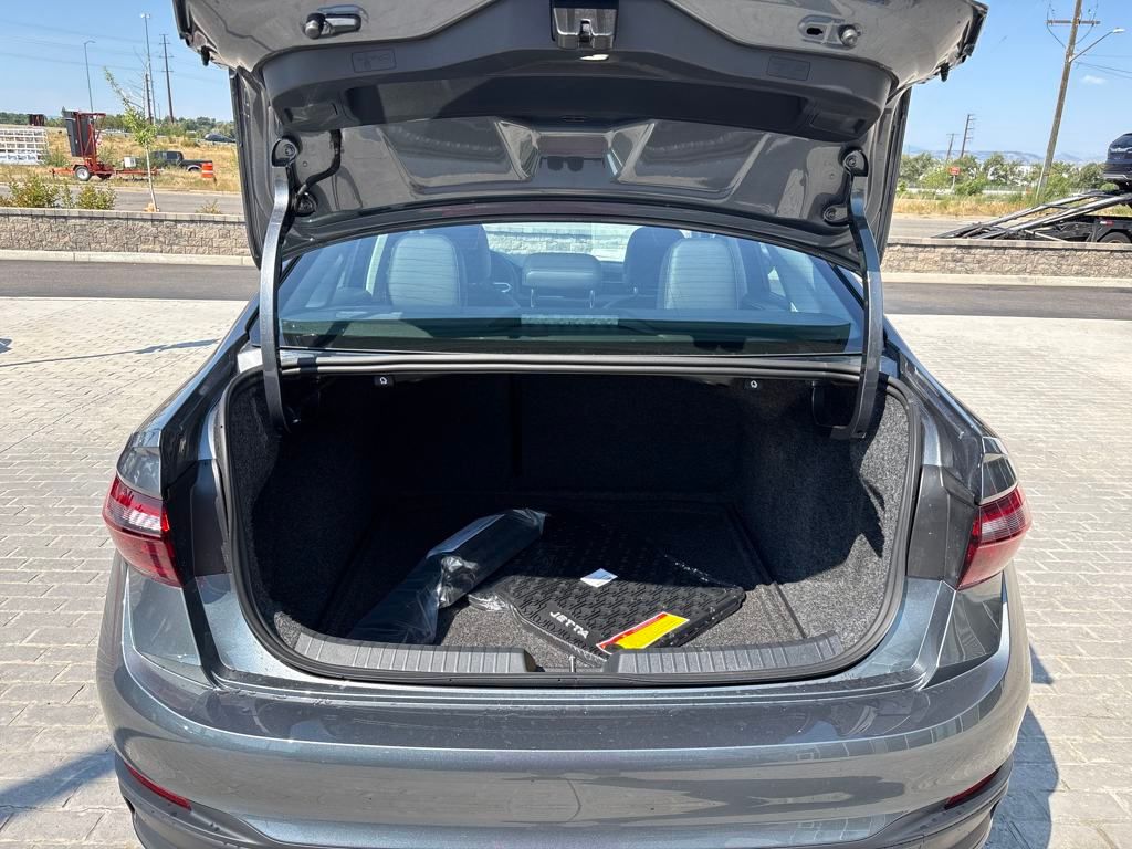 2025 Volkswagen Jetta 1.5T SE photo 20