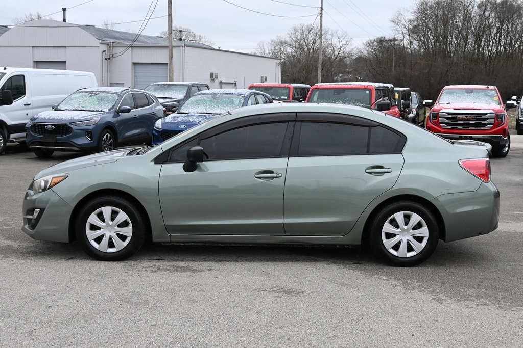 2015 Subaru Impreza 2.0i photo 3