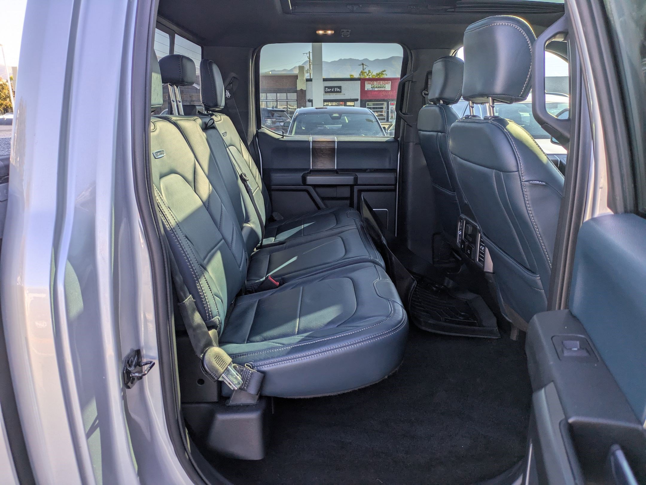 2018 Ford F-150 Limited photo 30