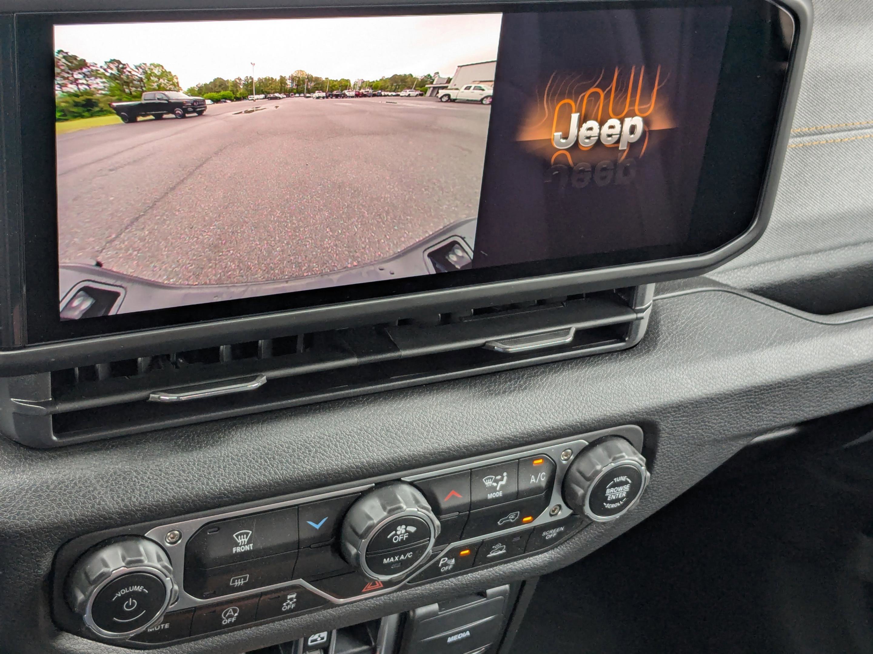 2025 Jeep Gladiator Sport S photo 20