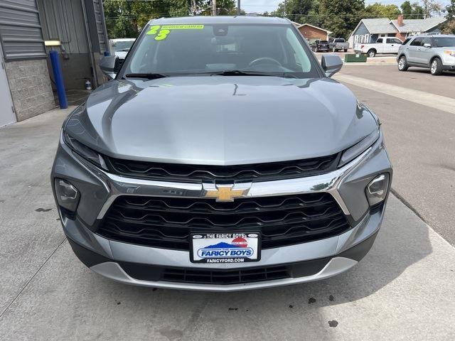 2023 Chevrolet Blazer 2LT photo 2