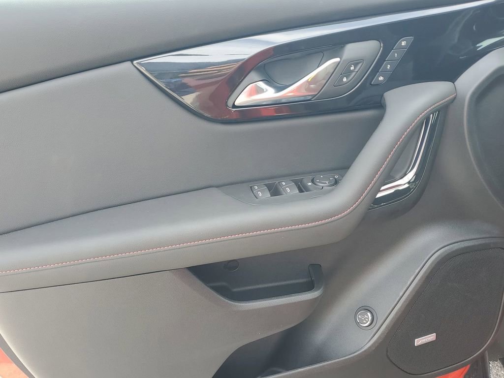 2025 Chevrolet Blazer RS photo 40