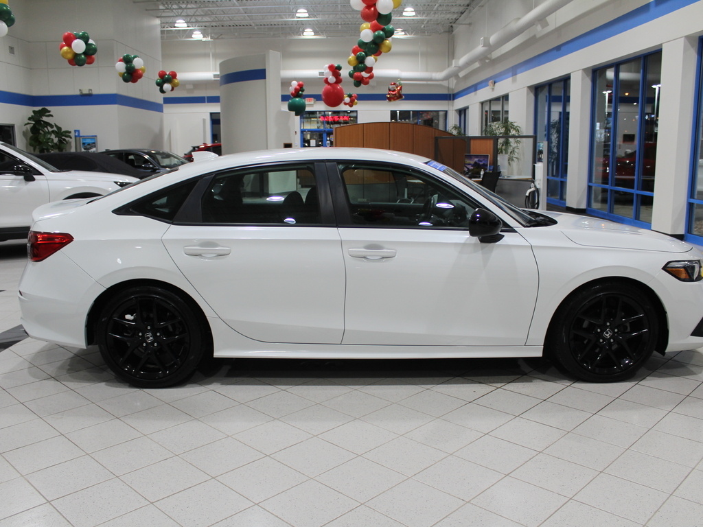 2023 Honda Civic Sport photo 4