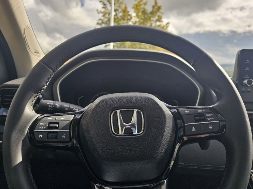 2025 Honda Pilot Touring photo 27