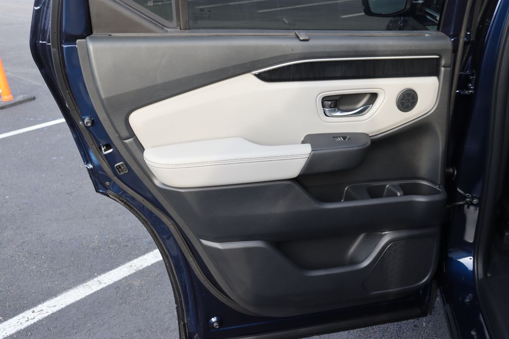 2025 Honda Pilot Elite photo 11