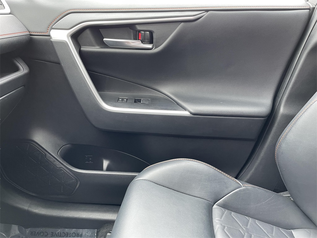 2024 Toyota RAV4 Adventure photo 17