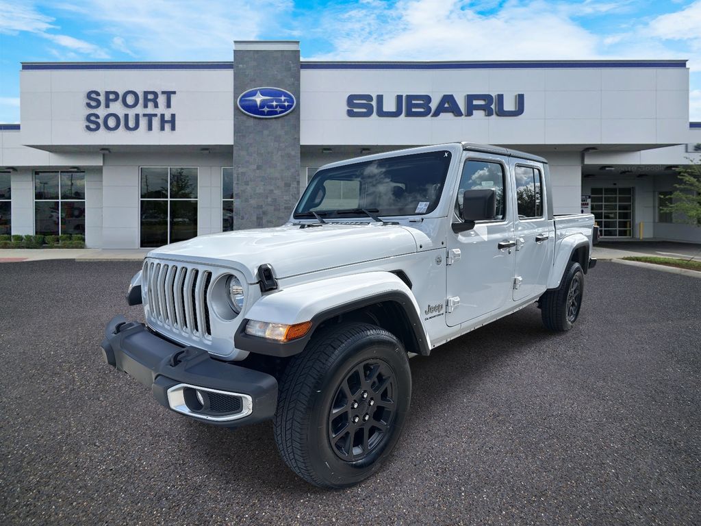 2023 Jeep Gladiator Overland photo 8