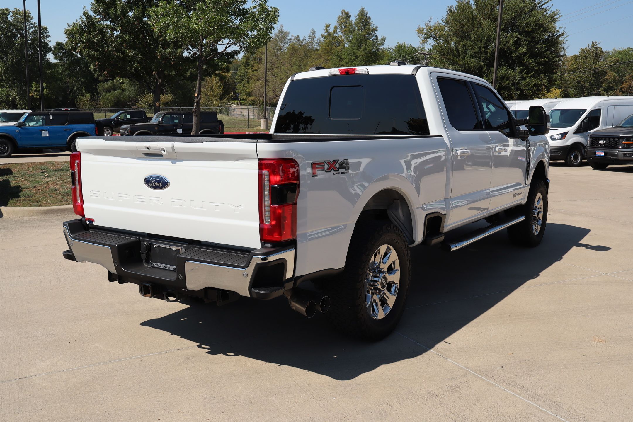 2023 Ford F-250 photo 3