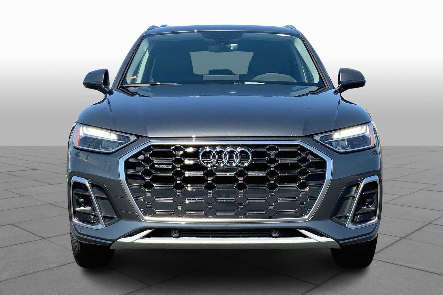 2024 Audi Q5 S line Premium Plus photo 3