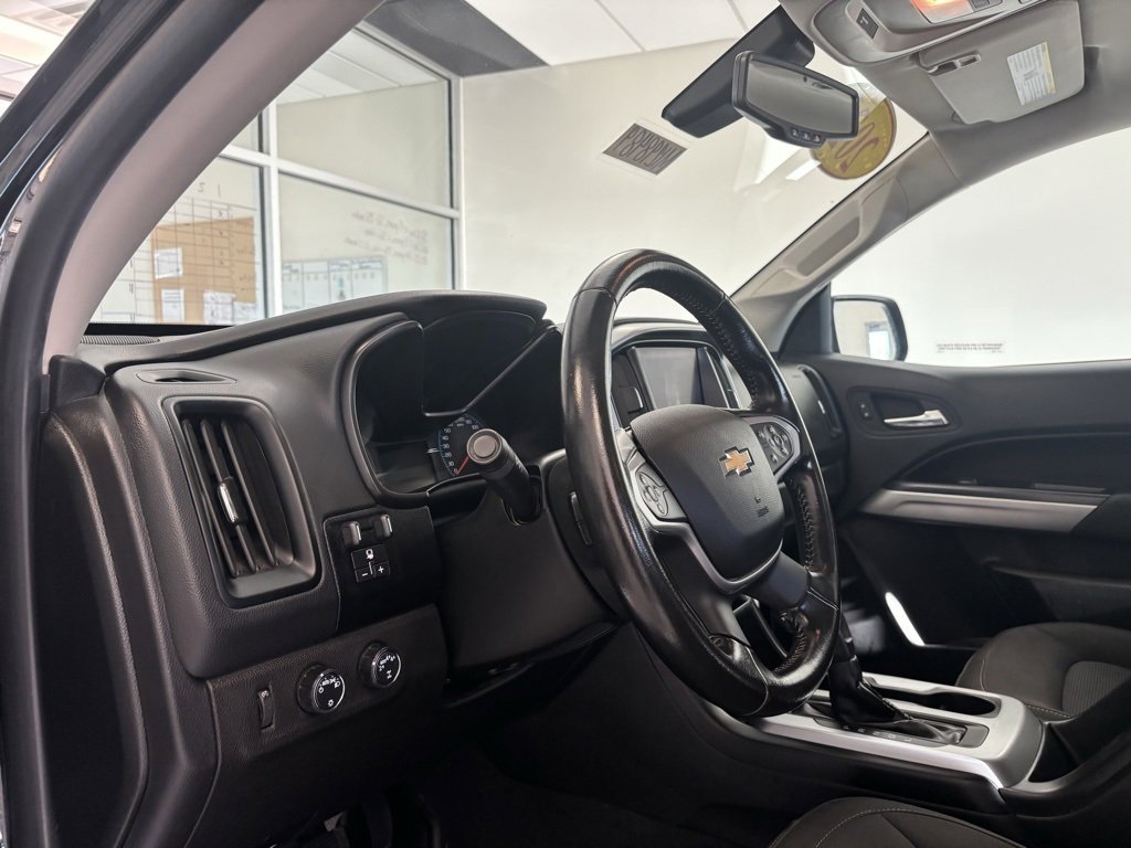 2021 Chevrolet Colorado LT photo 4
