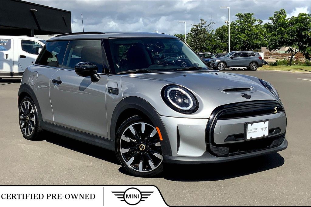 2024 MINI Hardtop 2 Door SE