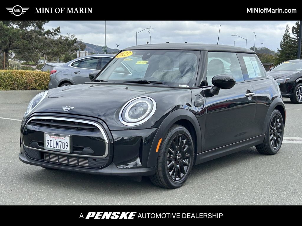 2023 MINI Hardtop 2 Door Base
