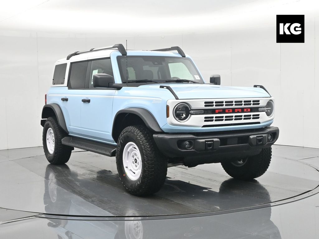 2025 Ford Bronco 4-Door Heritage Editon's photo