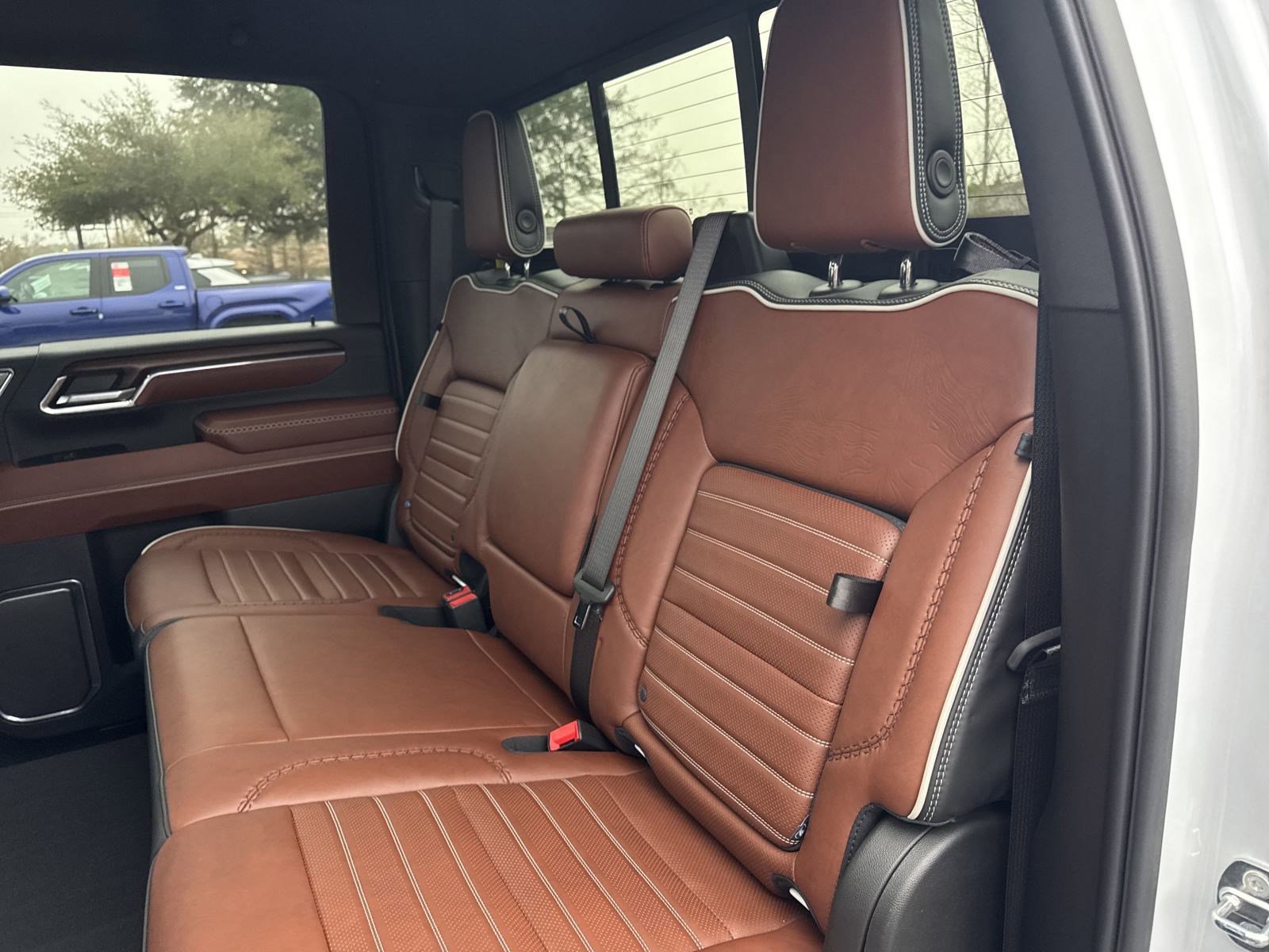 2024 Gmc Sierra HD Denali Ultimate photo 25