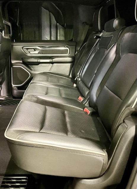 2020 Ram 1500 Laramie photo 10
